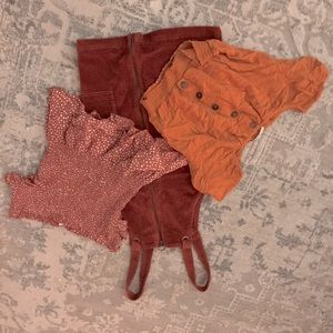 Orange/red clothing bundle for sale!❤️🧡